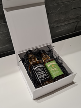 Load image into Gallery viewer, Jack Daniels Doubles Gift Box - Old No.7 & Apple Tennessee Whiskey Miniature Bottles - 5cl - White Gift Box