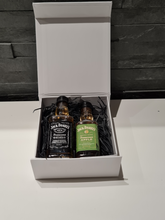 Load image into Gallery viewer, Jack Daniels Doubles Gift Box - Old No.7 & Apple Tennessee Whiskey Miniature Bottles - 5cl - White Gift Box