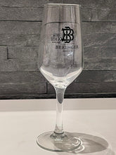 Load image into Gallery viewer, Beringer Wine Glass marked at 125ml - 200ml (Set of 2)