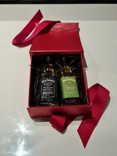 Load image into Gallery viewer, Jack Daniels Doubles Gift Box - Old No.7 & Apple Tennessee Whiskey Miniature Bottles - 5cl - Red Gift Box with Grosgrain Ribbon