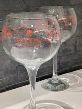 Load image into Gallery viewer, 2x Bloom London Dry Gin Balloon Cocktail Glass, 19.75oz, 56CL (Set of 2)
