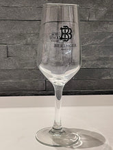 Load image into Gallery viewer, Beringer Wine Glass marked at 125ml - 200ml (Set of 2)
