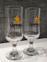 Load image into Gallery viewer, Sapporo Premium Beer Glass - Schooner 2/3 Pint [Set of 2]
