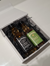 Load image into Gallery viewer, Jack Daniels Doubles Gift Box - Old No.7 &amp; Apple Tennessee Whiskey Miniature Bottles - 5cl - White Gift Box
